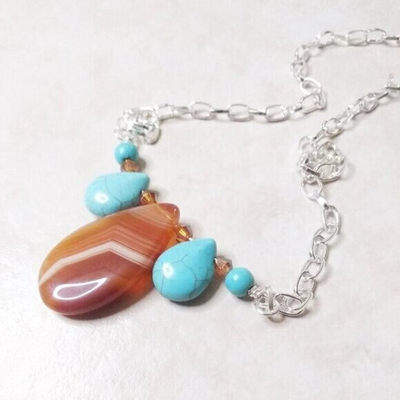 JEWELRY SET!!! Handmade Agate + Aqua Howlite! Necklace + Dangle Earrings Set! - Picture 6 of 16